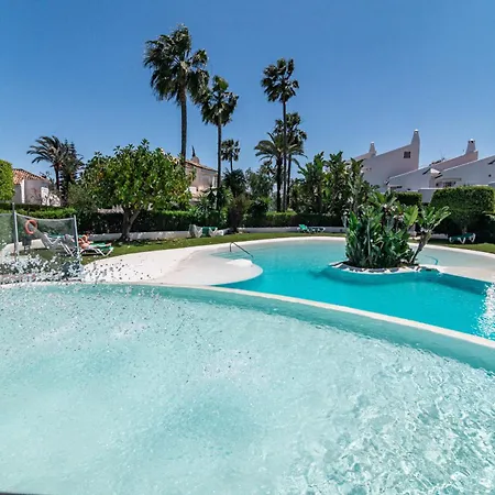 Holiday home 3 Townhouse With Private Garden In Marbella